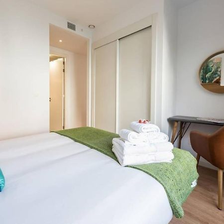 Chamberi Con Jardin C By Regalatemadrid Apartment Luaran gambar